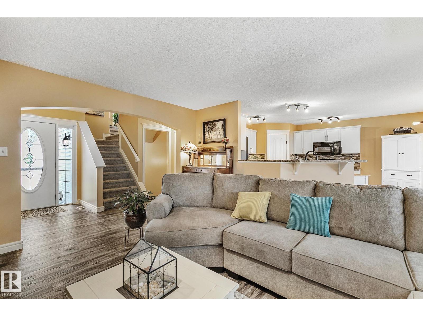 15 Harwood Co, Spruce Grove, Alberta  T7X 0H7 - Photo 9 - E4463723