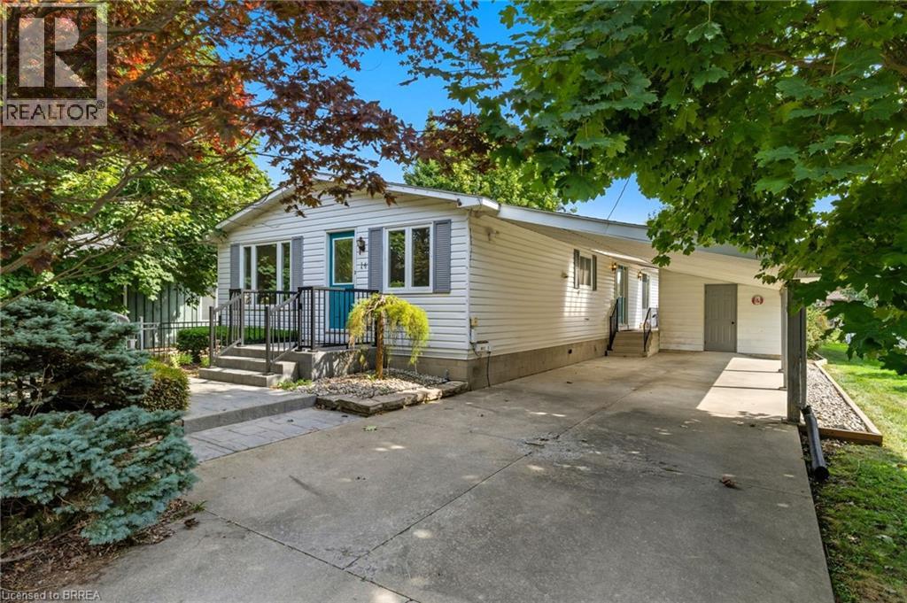 14 JACKSON Heights, Port Dover, Ontario