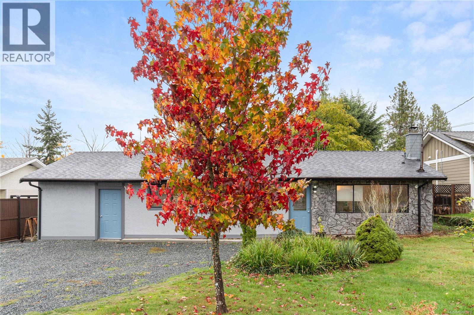 134 Finholm St S, Parksville, British Columbia