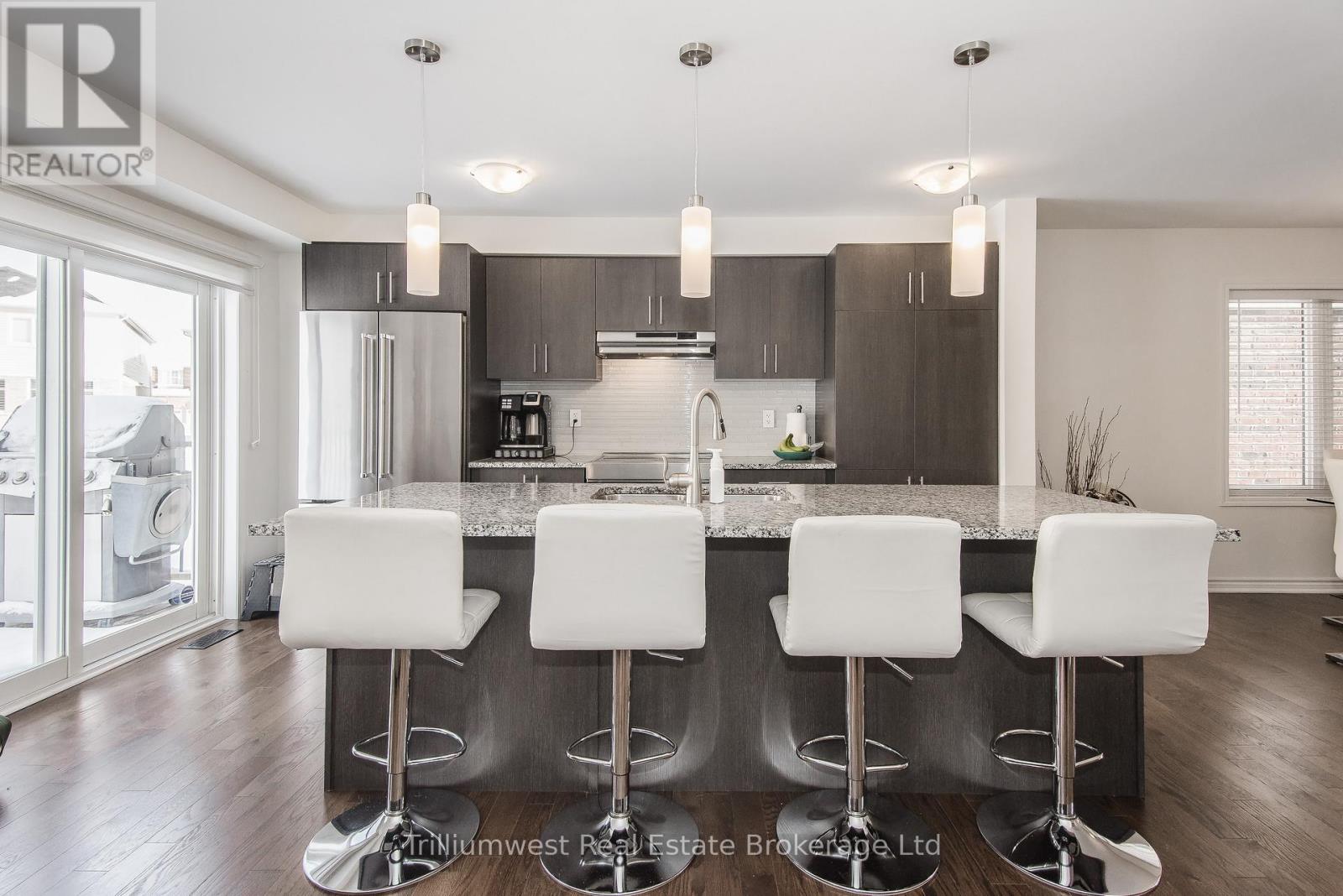 23 Compass Trail, Cambridge, Ontario  N1H 4R6 - Photo 12 - X12485011
