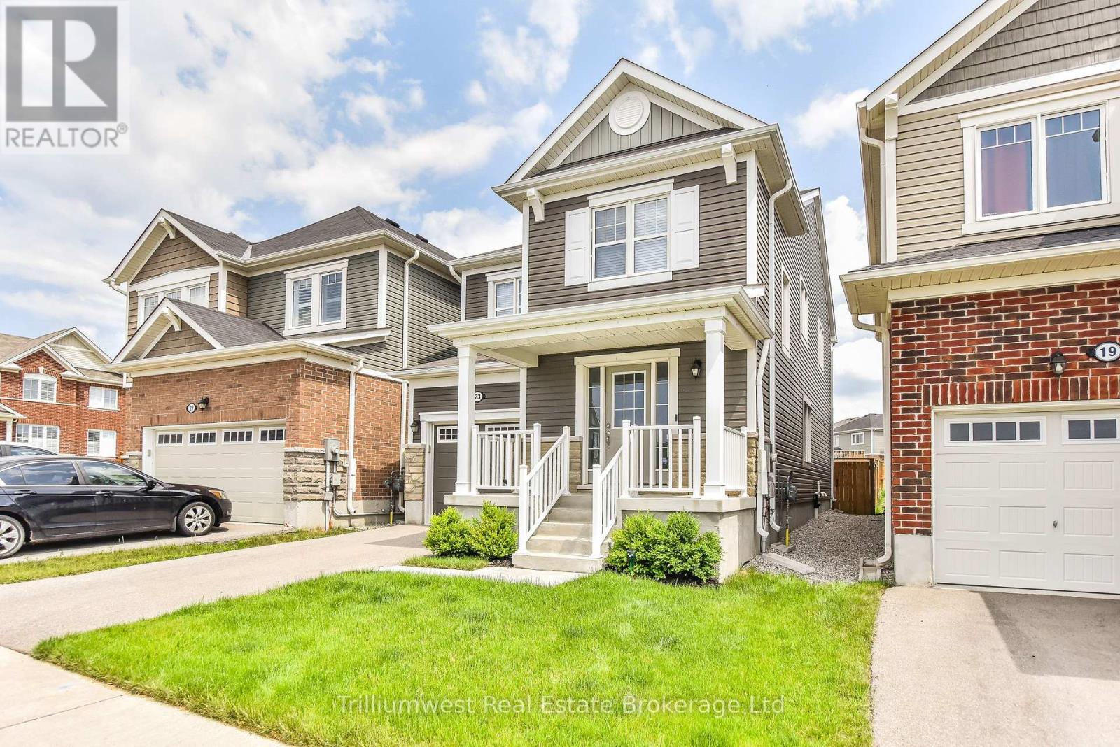 23 Compass Trail, Cambridge, Ontario  N1H 4R6 - Photo 3 - X12485011