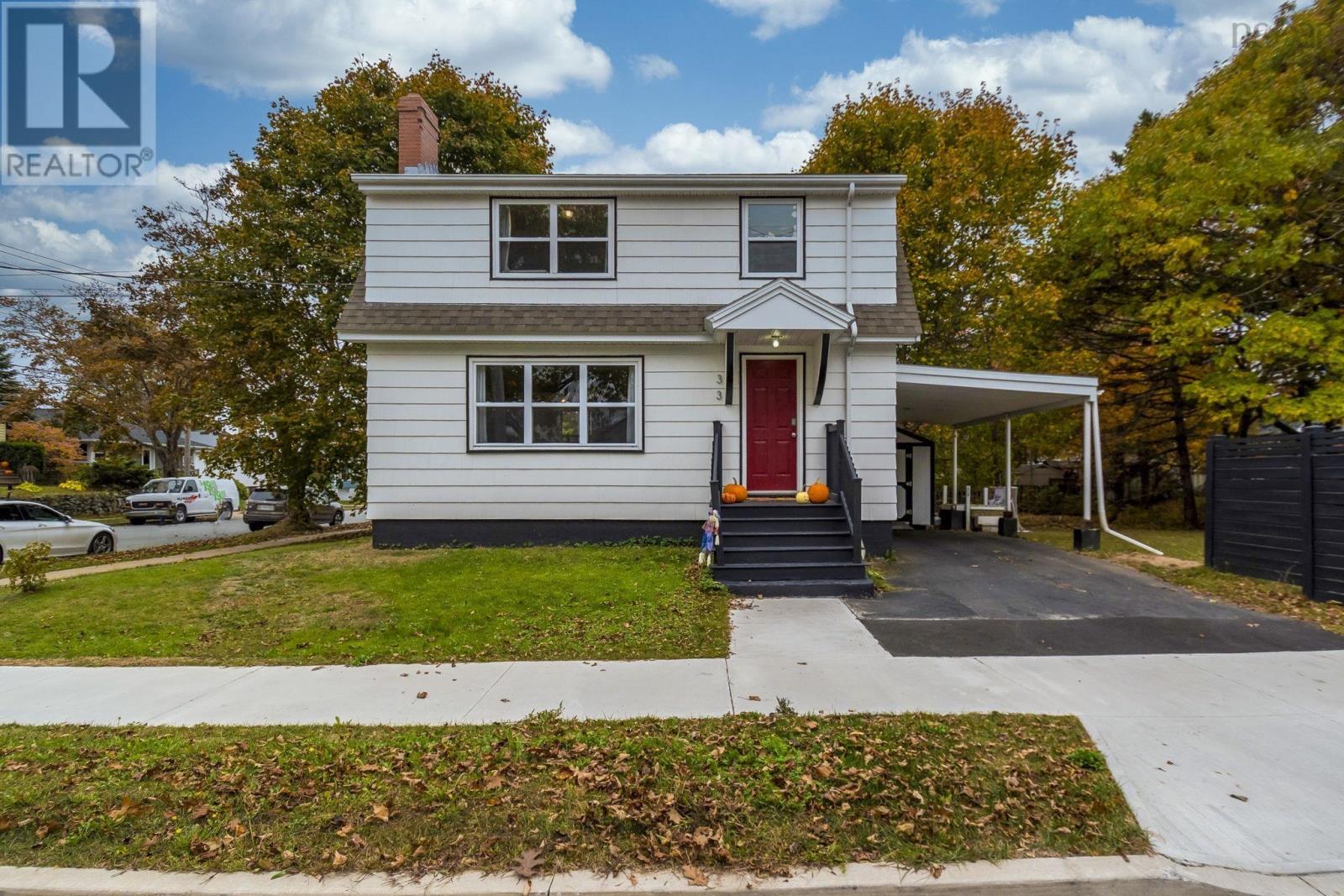 33 Pinehill Road, Dartmouth, Nova Scotia  B3A 2G2 - Photo 1 - 202526362