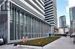 704 - 42 CHARLES STREET E, Toronto, Ontario