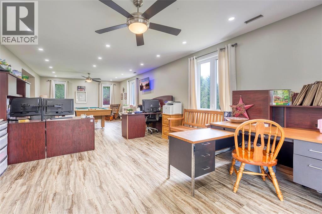 2274 Jackson Road, Sarnia, Ontario  N7T 7H2 - Photo 12 - 25022798