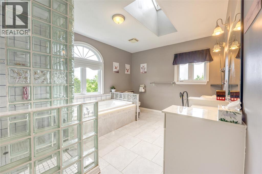 2274 Jackson Road, Sarnia, Ontario  N7T 7H2 - Photo 24 - 25022798