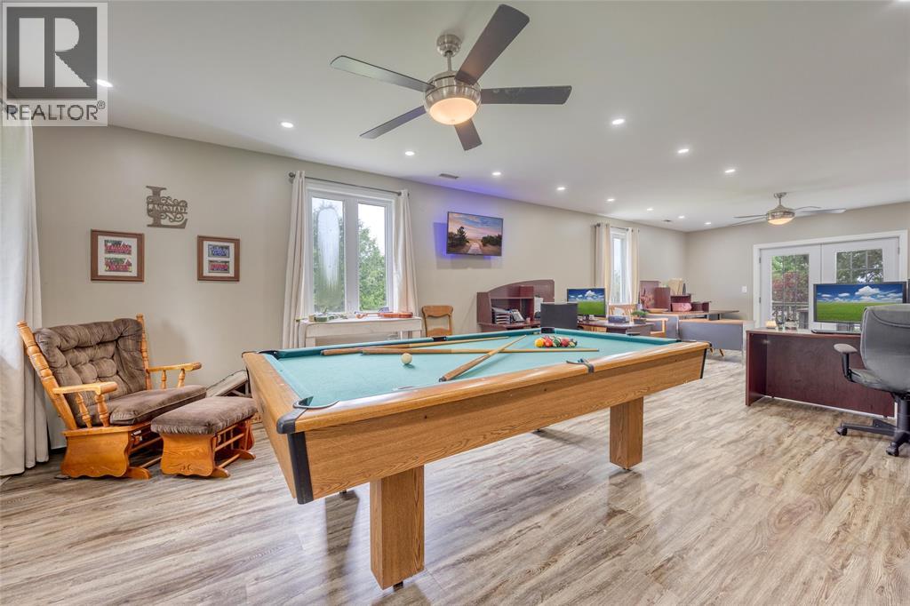 2274 Jackson Road, Sarnia, Ontario  N7T 7H2 - Photo 9 - 25022798