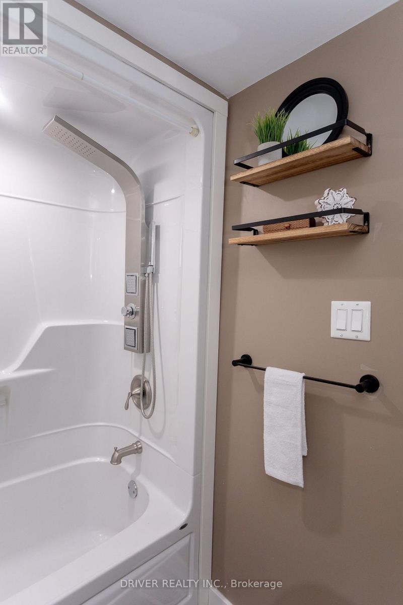 Lot 7 - 78 Beech Street, Aylmer, Ontario  N5H 3H6 - Photo 8 - X12485020