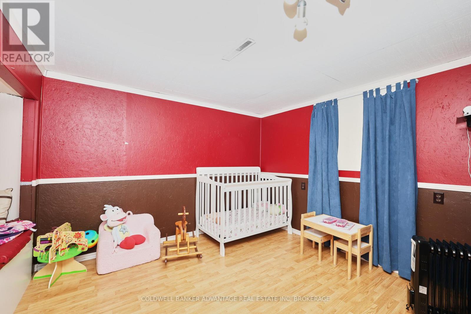 17 Clifford Avenue, Welland, Ontario  L3C 2C6 - Photo 18 - X12480010