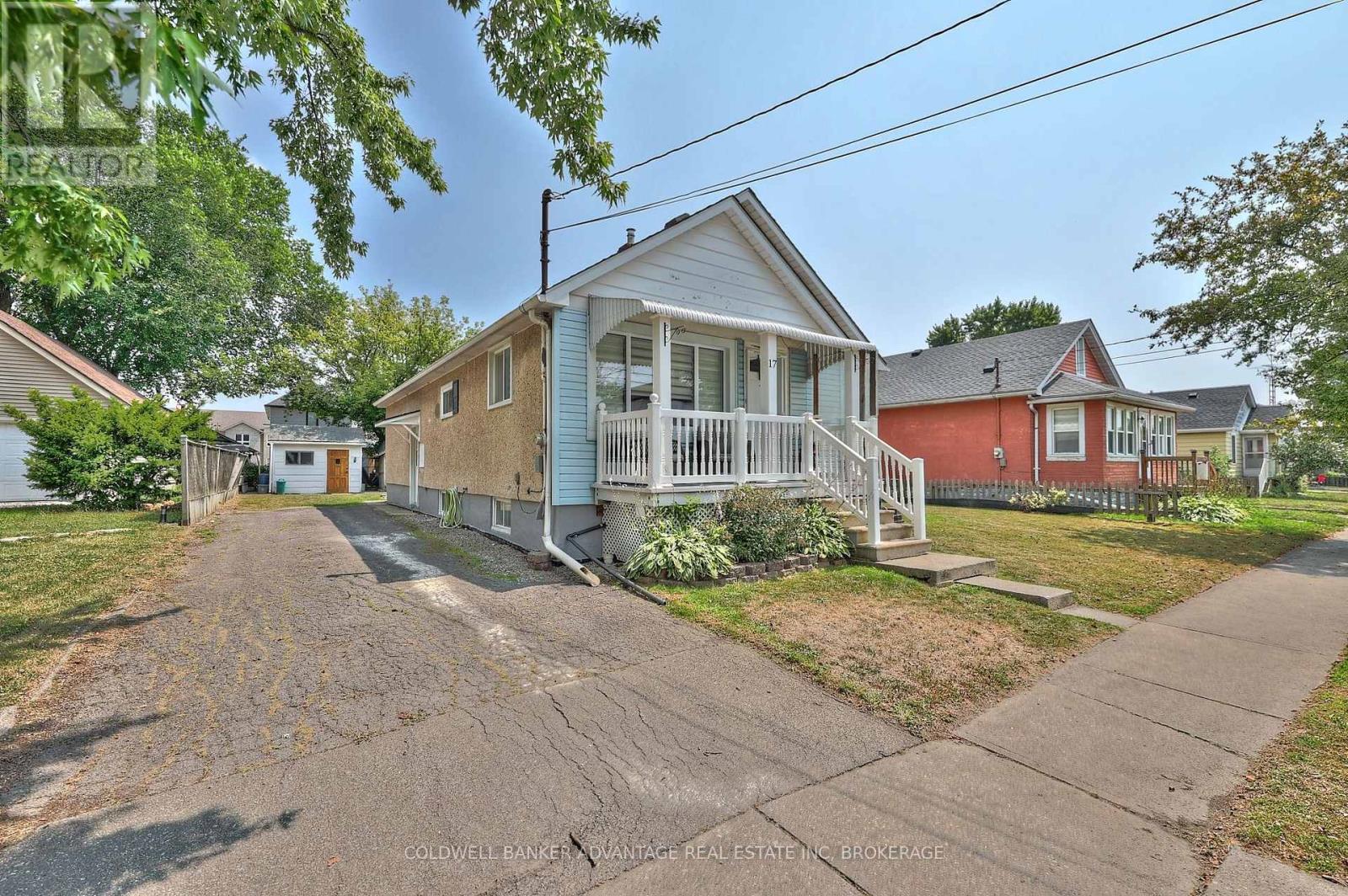 17 Clifford Avenue, Welland, Ontario  L3C 2C6 - Photo 29 - X12480010