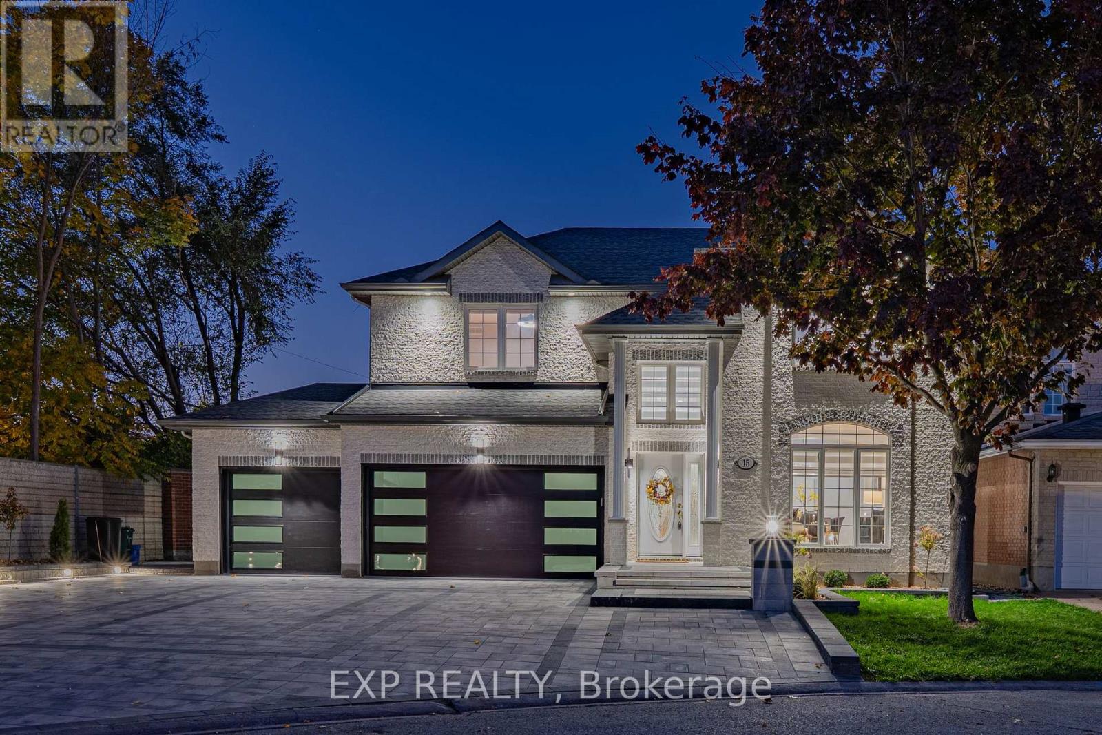 15 Wellsmere Court, Ottawa, Ontario  K2E 8C2 - Photo 4 - X12484989