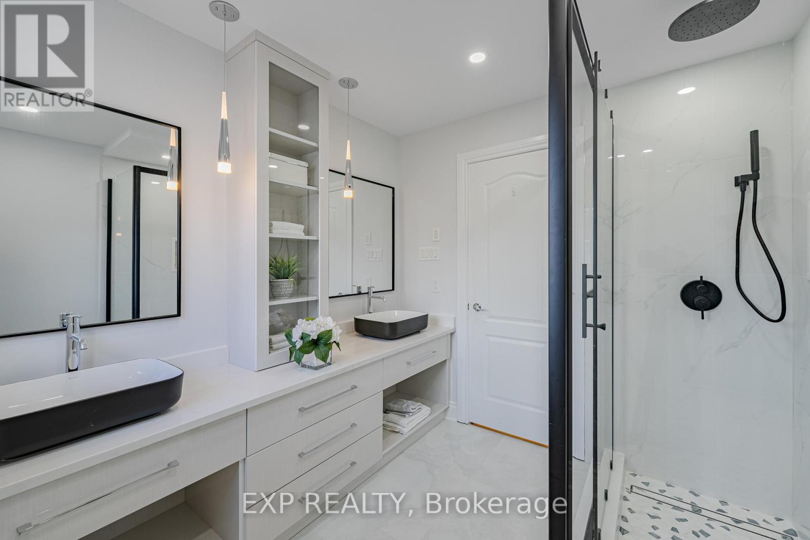 15 Wellsmere Court, Ottawa, Ontario  K2E 8C2 - Photo 40 - X12484989