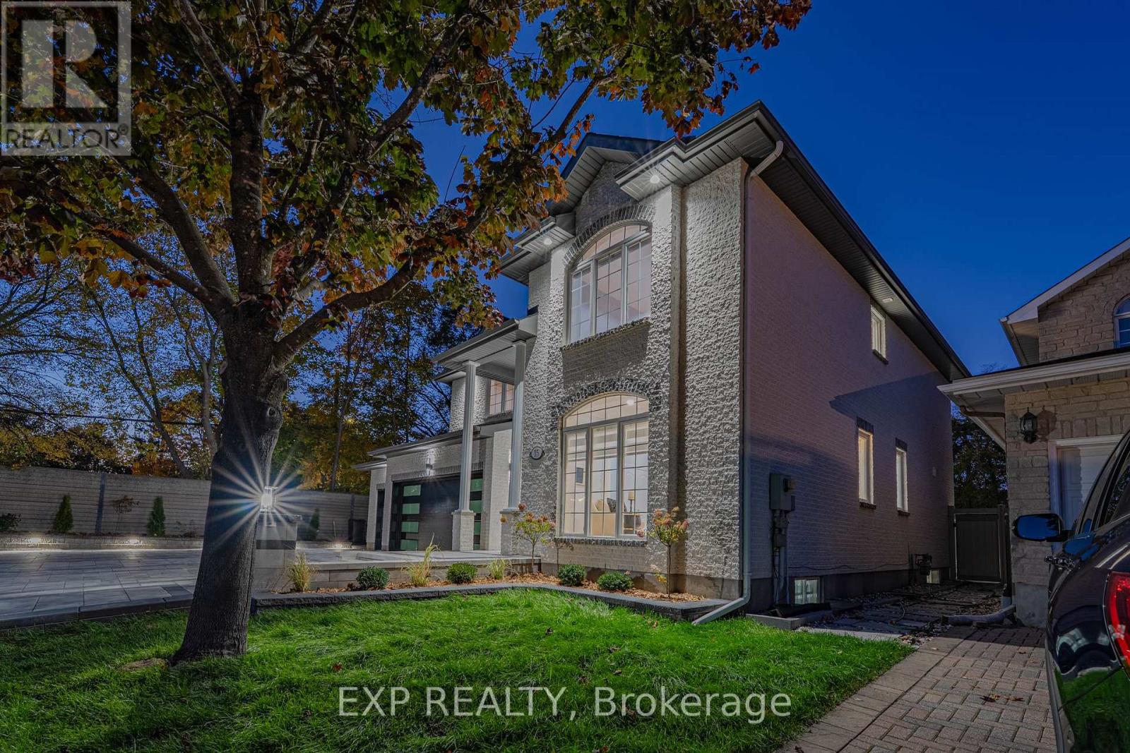 15 Wellsmere Court, Ottawa, Ontario  K2E 8C2 - Photo 5 - X12484989