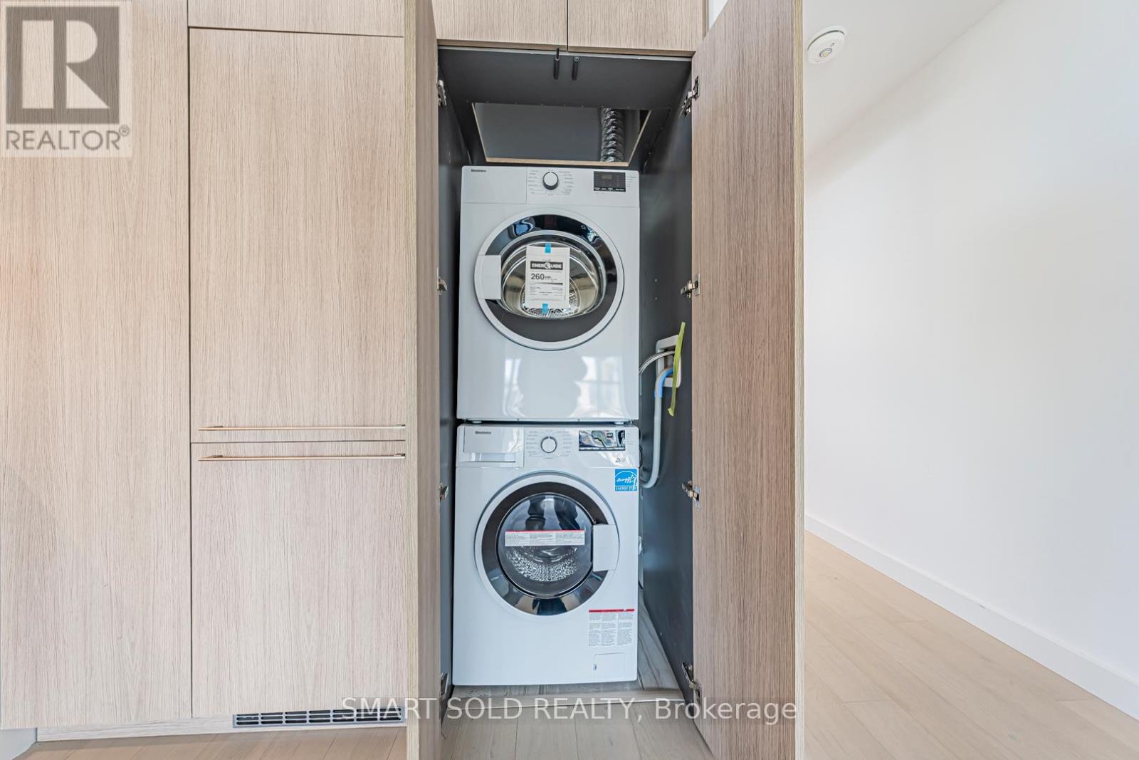 1307 - 81 Wellesley Street E, Toronto, Ontario  M4Y 0C5 - Photo 17 - C12484988