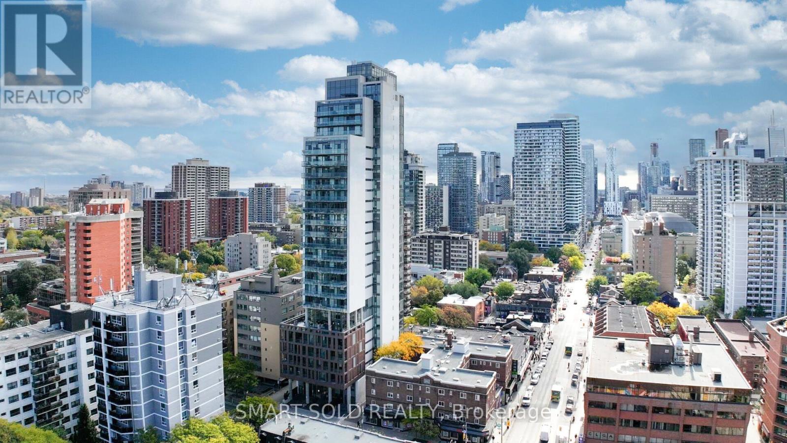 1307 - 81 Wellesley Street E, Toronto, Ontario  M4Y 0C5 - Photo 2 - C12484988