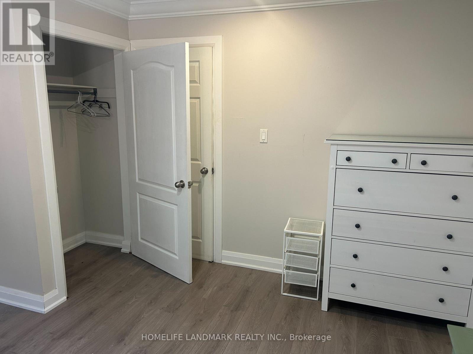 67 Abitibi Avenue, Toronto (Newtonbrook East), Ontario  M2M 2V3 - Photo 3 - C12484992