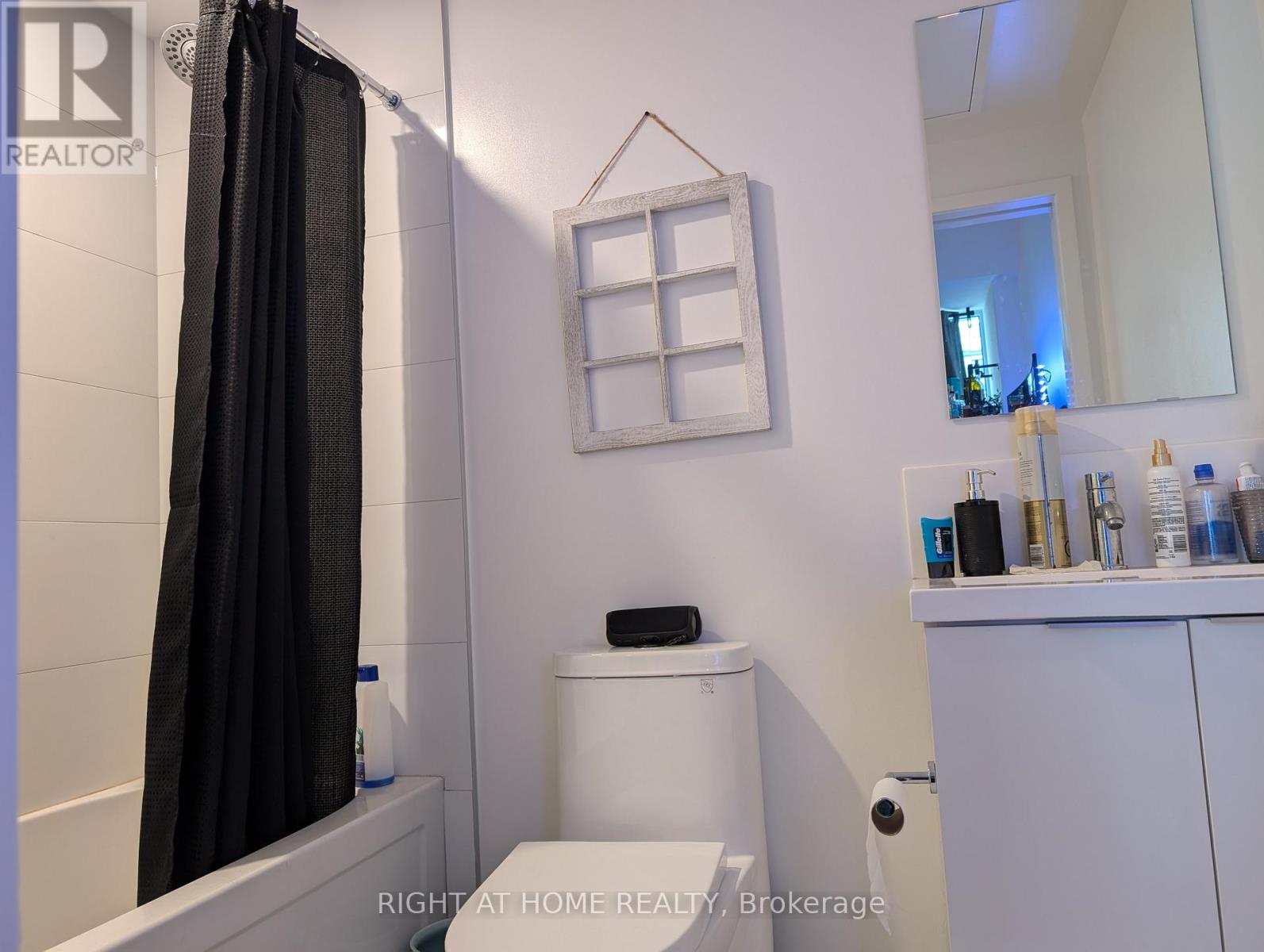 614 - 121 St. Patrick Street, Toronto, Ontario  M5T 0B8 - Photo 6 - C12484994