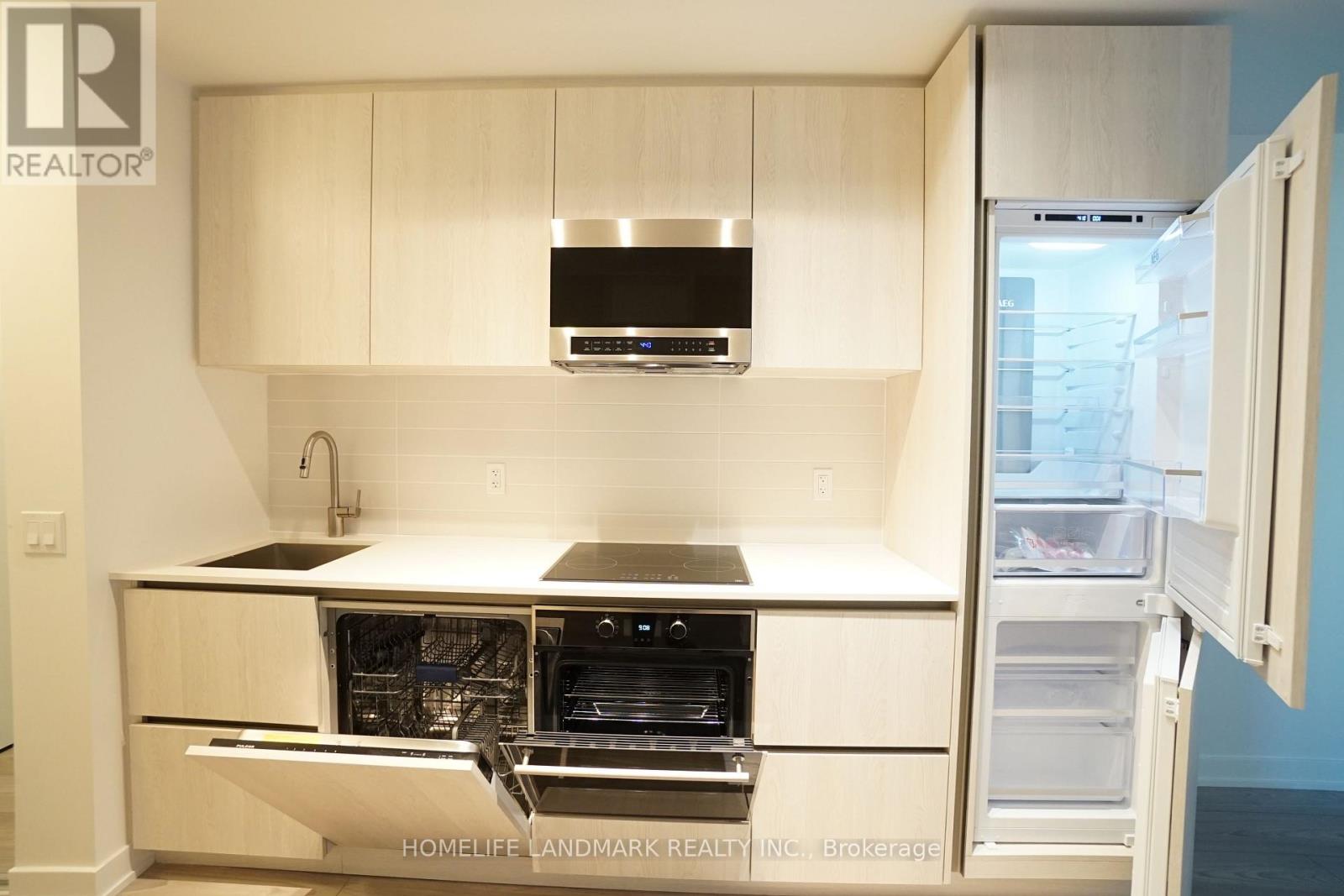 1206 - 110 Broadway Avenue, Toronto, Ontario  M4P 1V7 - Photo 8 - C12484996