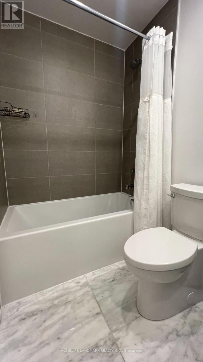 Th #17 - 270 Davenport Road, Toronto, Ontario  M5R 1J8 - Photo 13 - C12485009