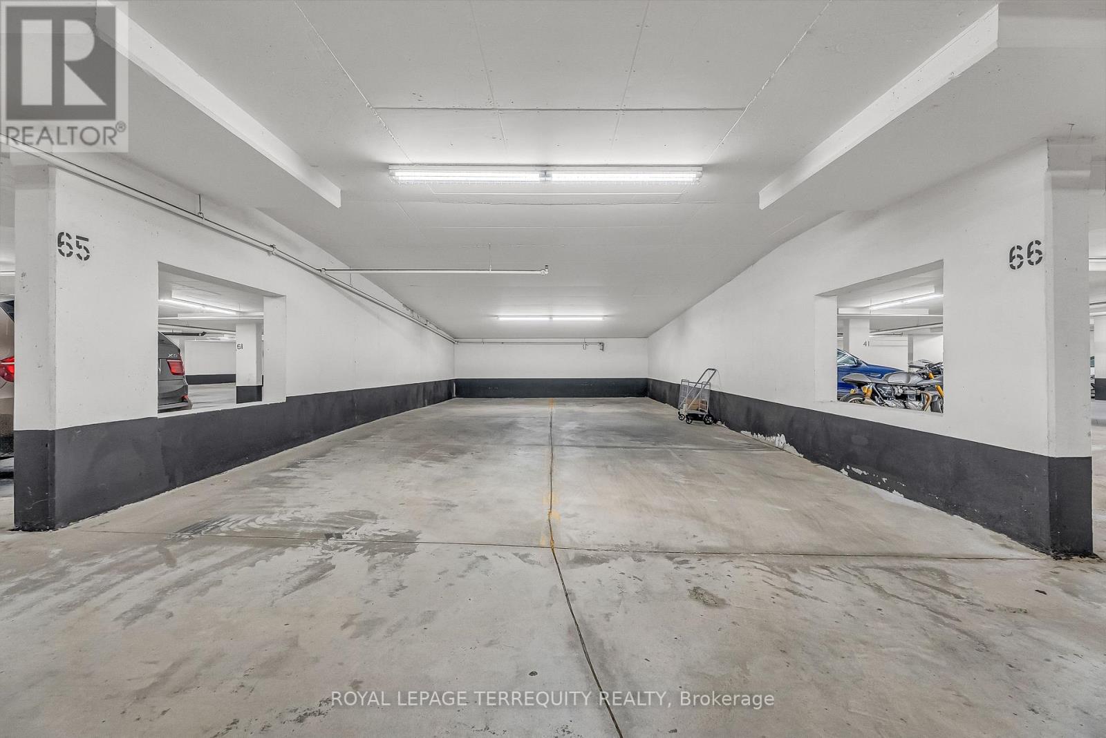 1409 - 9225 Jane Street, Vaughan, Ontario  L6A 0J7 - Photo 29 - N12485002