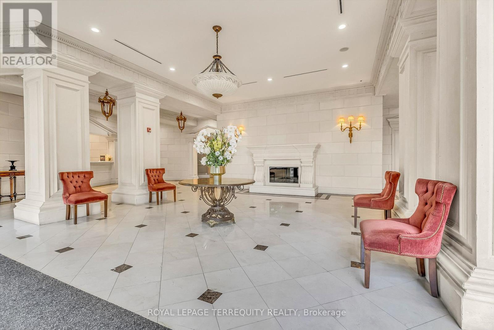 1409 - 9225 Jane Street, Vaughan, Ontario  L6A 0J7 - Photo 3 - N12485002