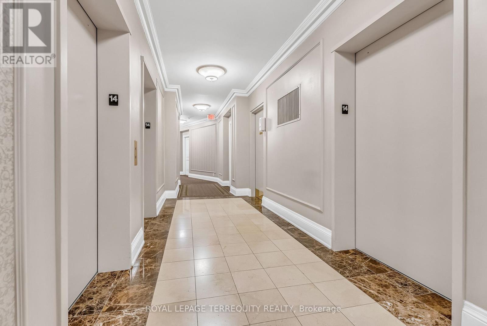 1409 - 9225 Jane Street, Vaughan, Ontario  L6A 0J7 - Photo 4 - N12485002