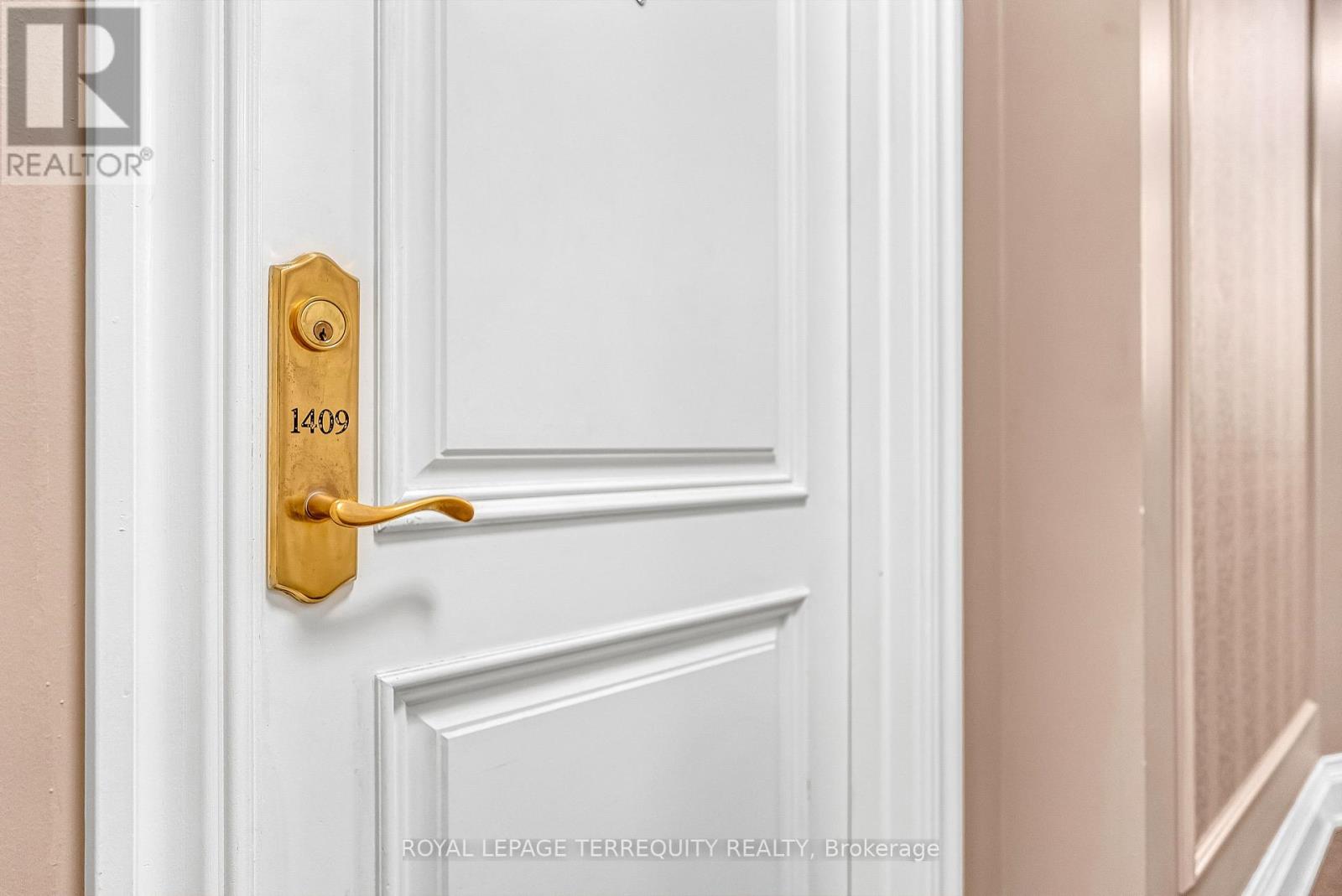 1409 - 9225 Jane Street, Vaughan, Ontario  L6A 0J7 - Photo 5 - N12485002