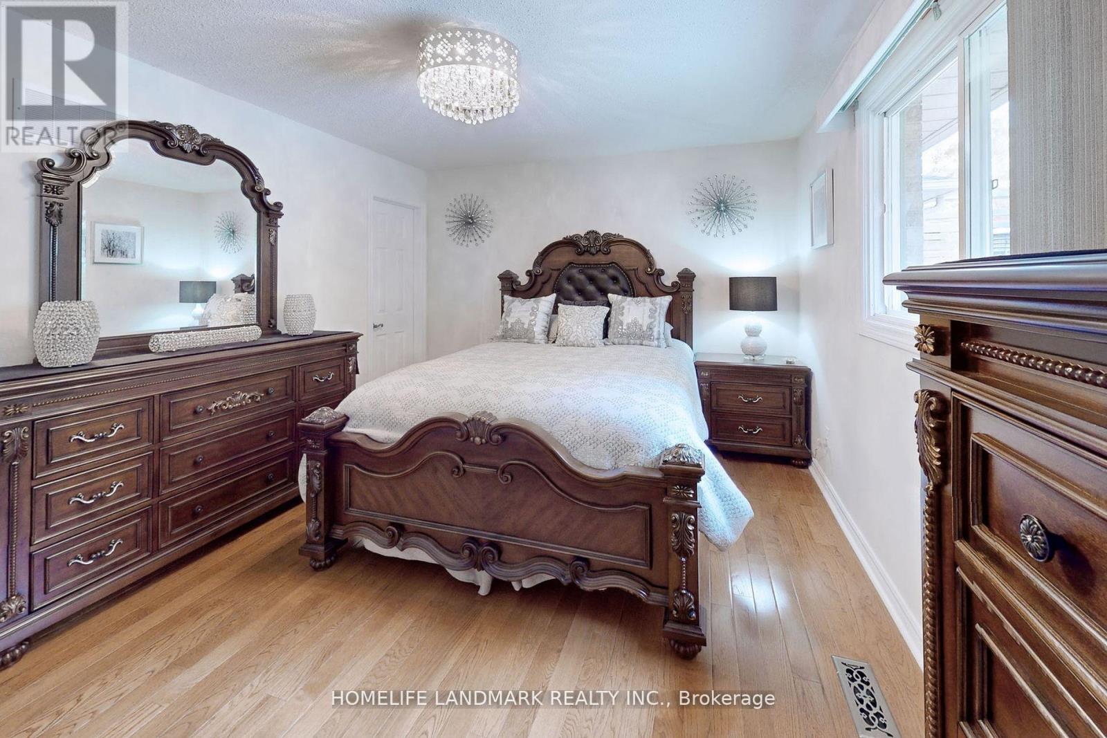 274 Edgehill Drive, Barrie (Ardagh), Ontario  L4N 7W9 - Photo 25 - S12485014