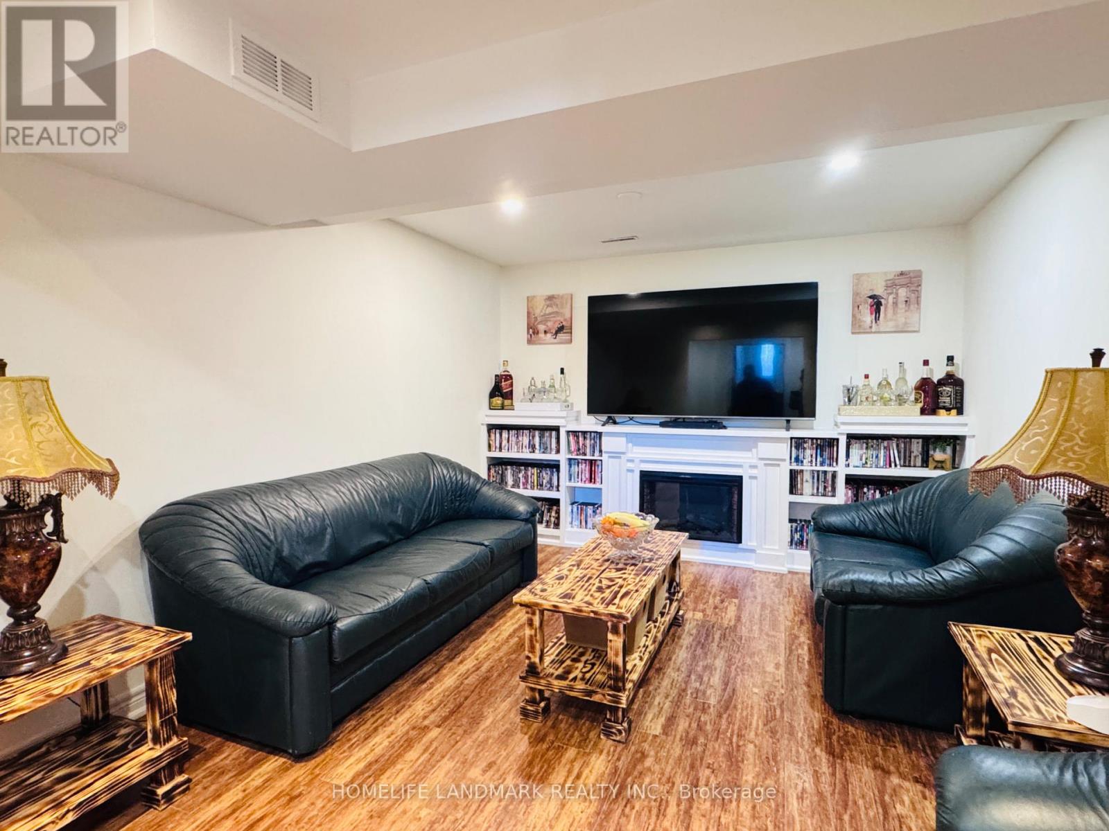 274 Edgehill Drive, Barrie (Ardagh), Ontario  L4N 7W9 - Photo 3 - S12485014