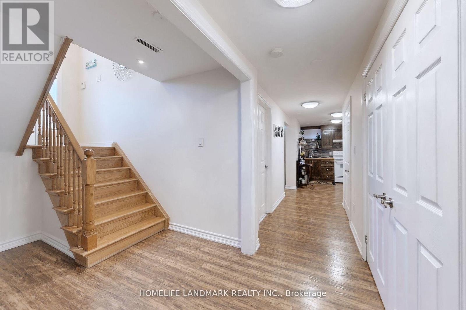 274 Edgehill Drive, Barrie (Ardagh), Ontario  L4N 7W9 - Photo 37 - S12485014