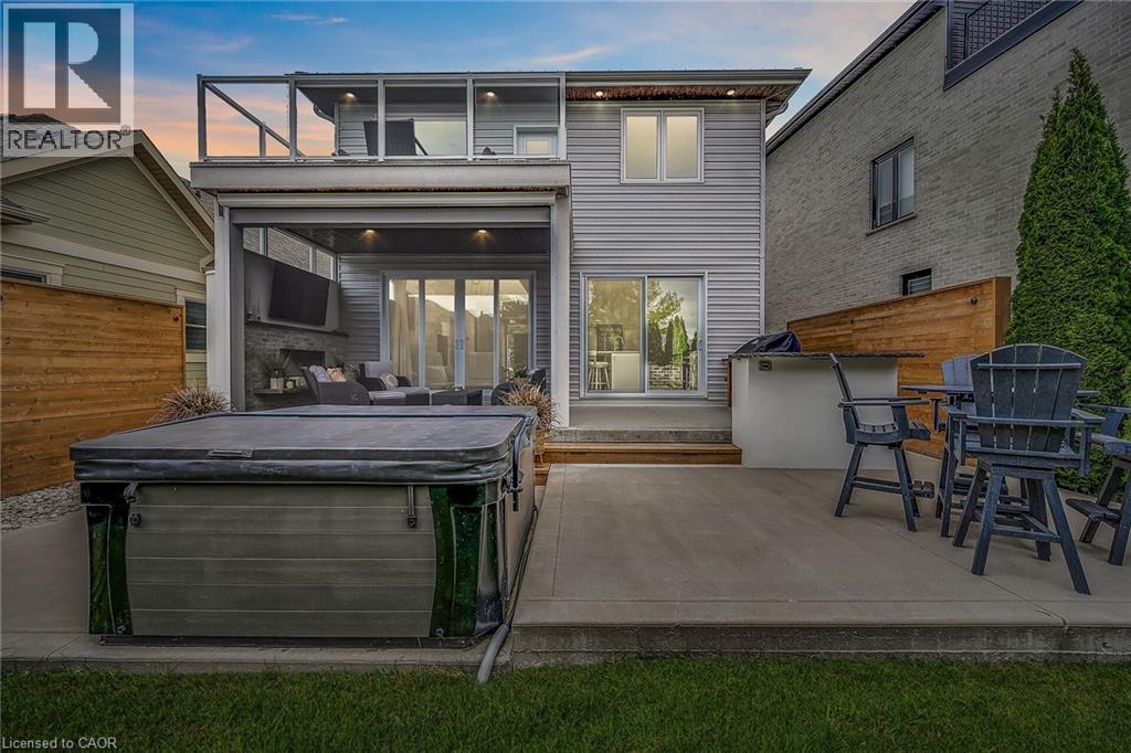 Property at 80 NEW LAKESHORE Road Unit# 21 image 3