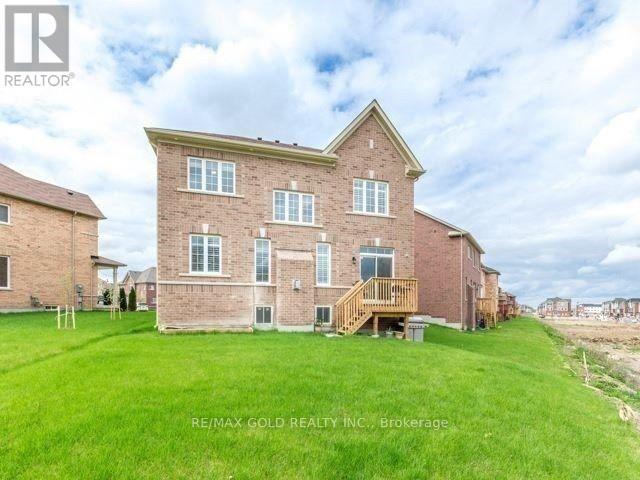 36 Haverstock Crescent, Brampton, Ontario  L7A 4E1 - Photo 16 - W12484982