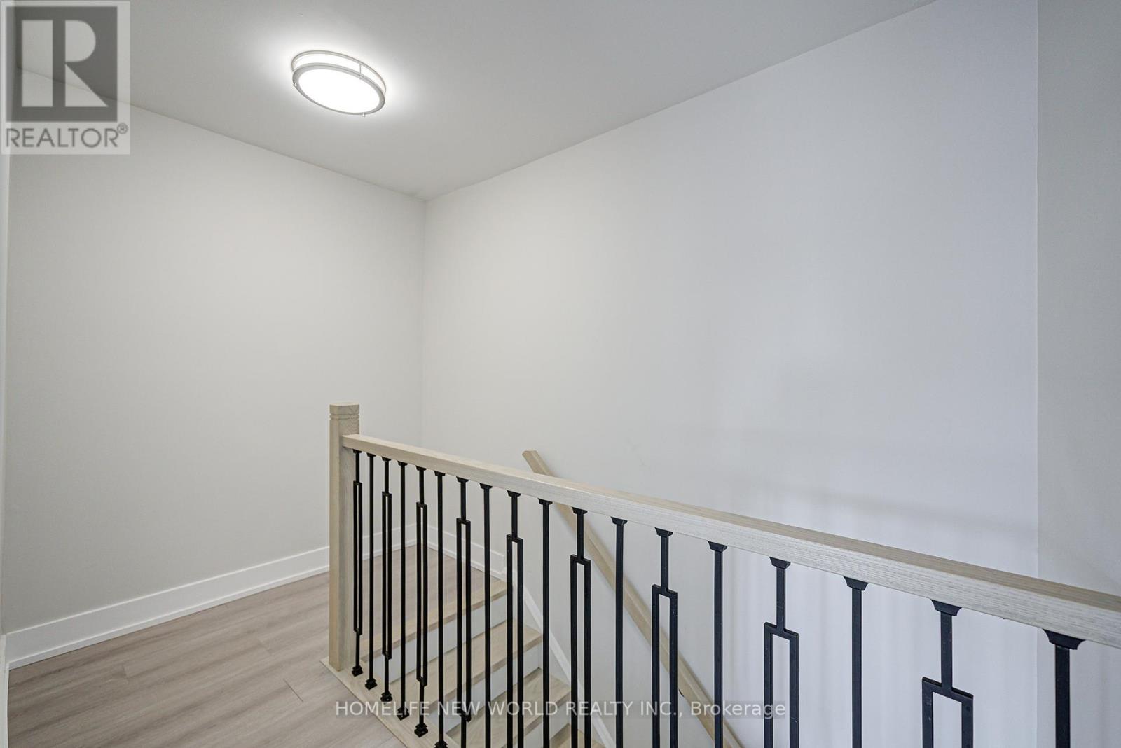 B - 133 Jefferson Avenue, Toronto, Ontario  M6K 3E4 - Photo 27 - W12484997