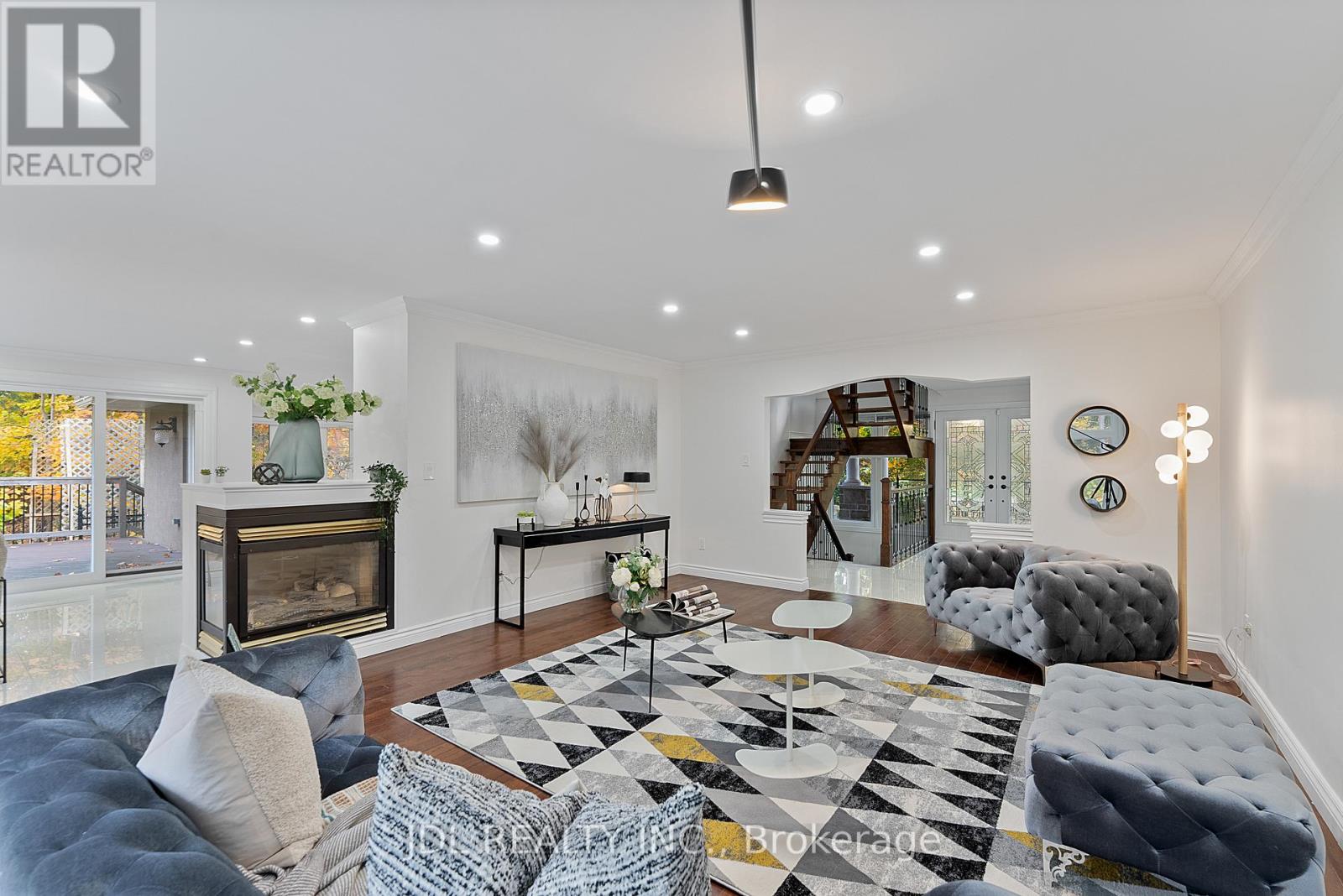 1859 Lincoln Green Close, Mississauga, Ontario  L5K 1C4 - Photo 31 - W12485007