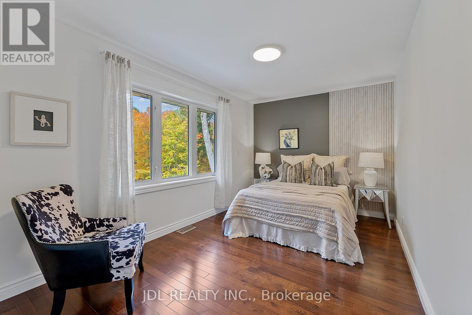 1859 Lincoln Green Close, Mississauga, Ontario  L5K 1C4 - Photo 38 - W12485007