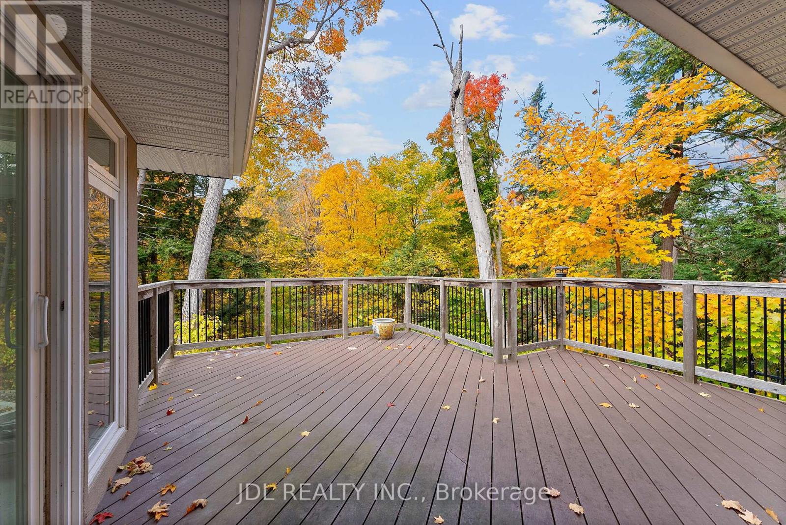 1859 Lincoln Green Close, Mississauga, Ontario  L5K 1C4 - Photo 49 - W12485007