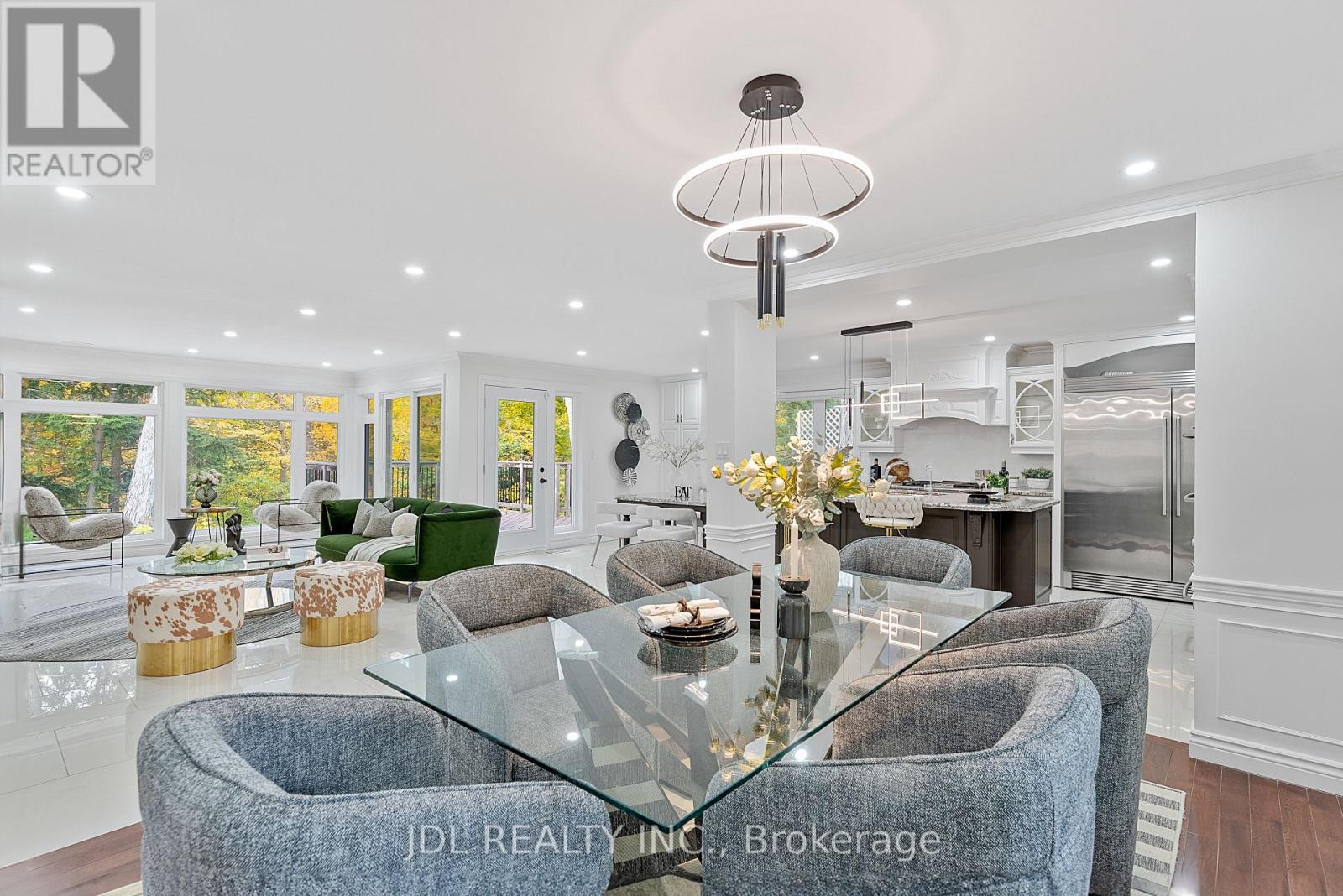 1859 Lincoln Green Close, Mississauga, Ontario  L5K 1C4 - Photo 8 - W12485007