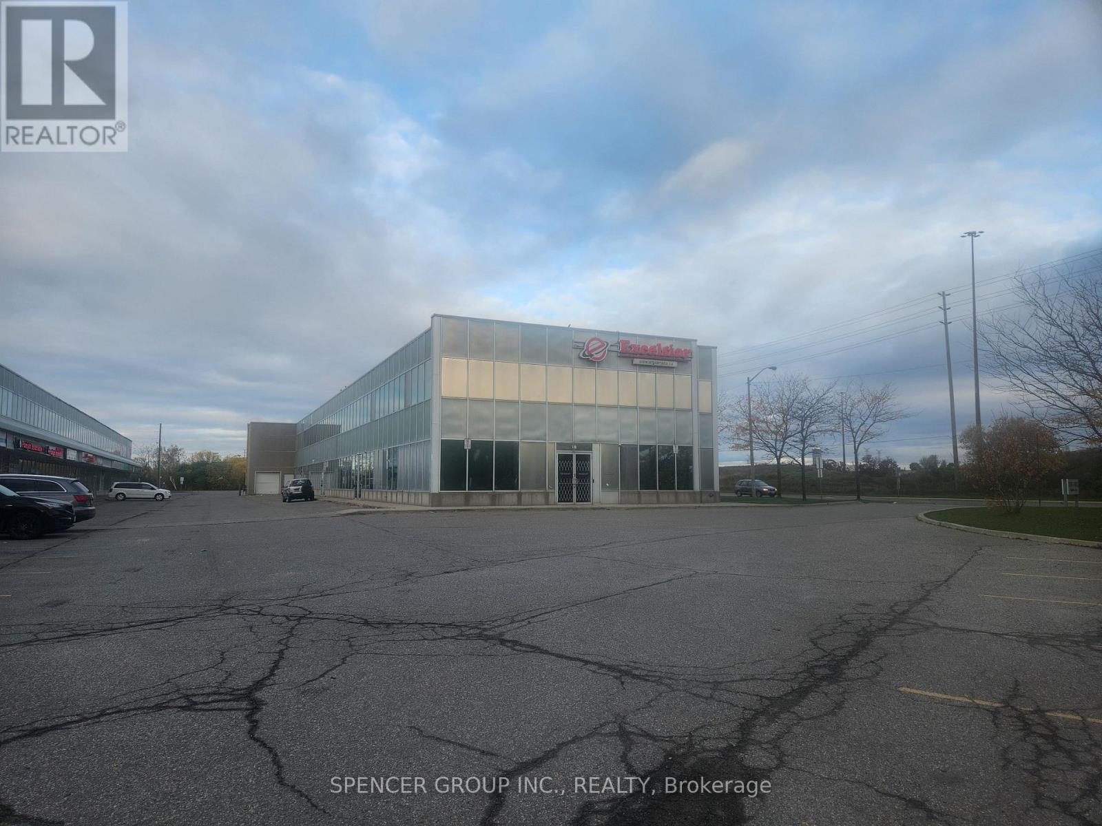 12 - 7003 STEELES AVENUE W, Toronto, Ontario