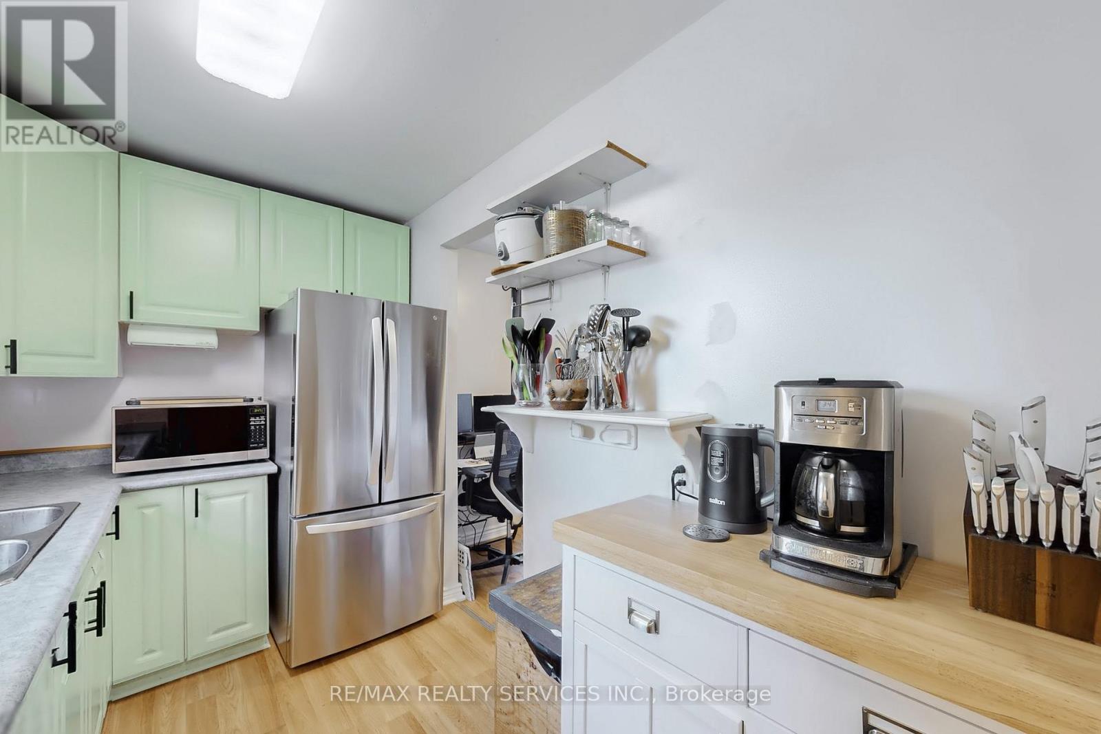 2 Hector Court, Brampton, Ontario  L6S 1P1 - Photo 15 - W12485022