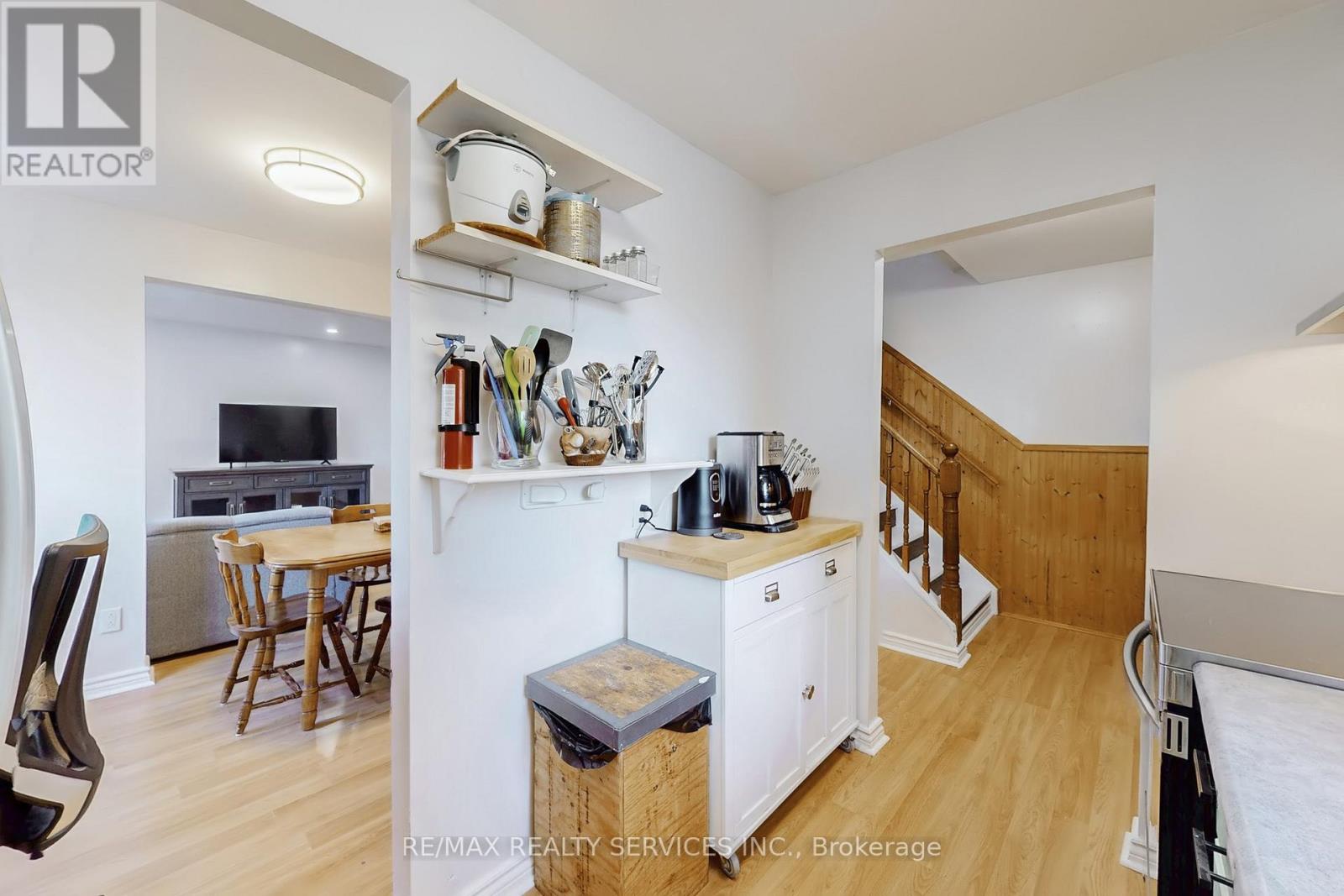 2 Hector Court, Brampton, Ontario  L6S 1P1 - Photo 17 - W12485022