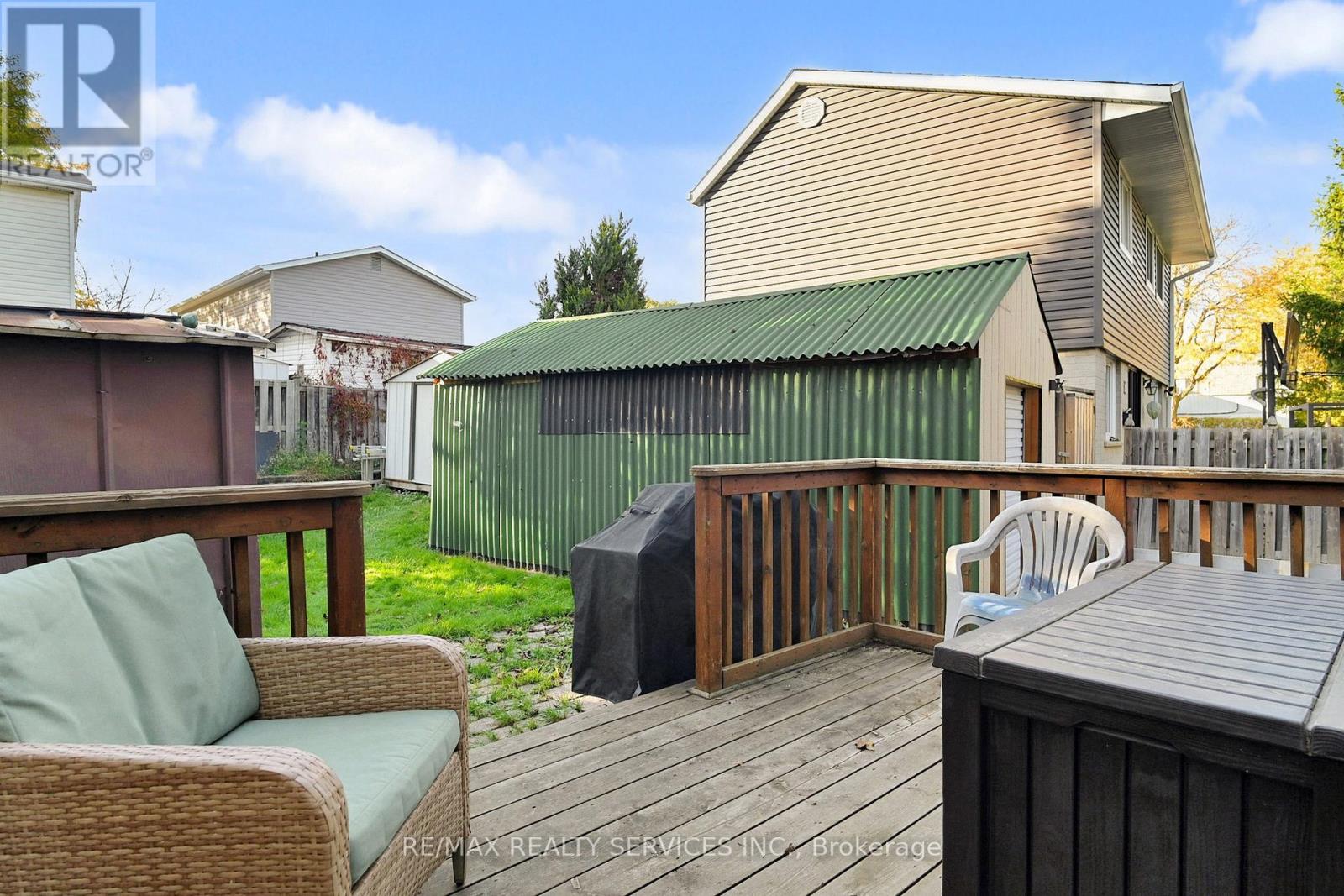 2 Hector Court, Brampton, Ontario  L6S 1P1 - Photo 34 - W12485022