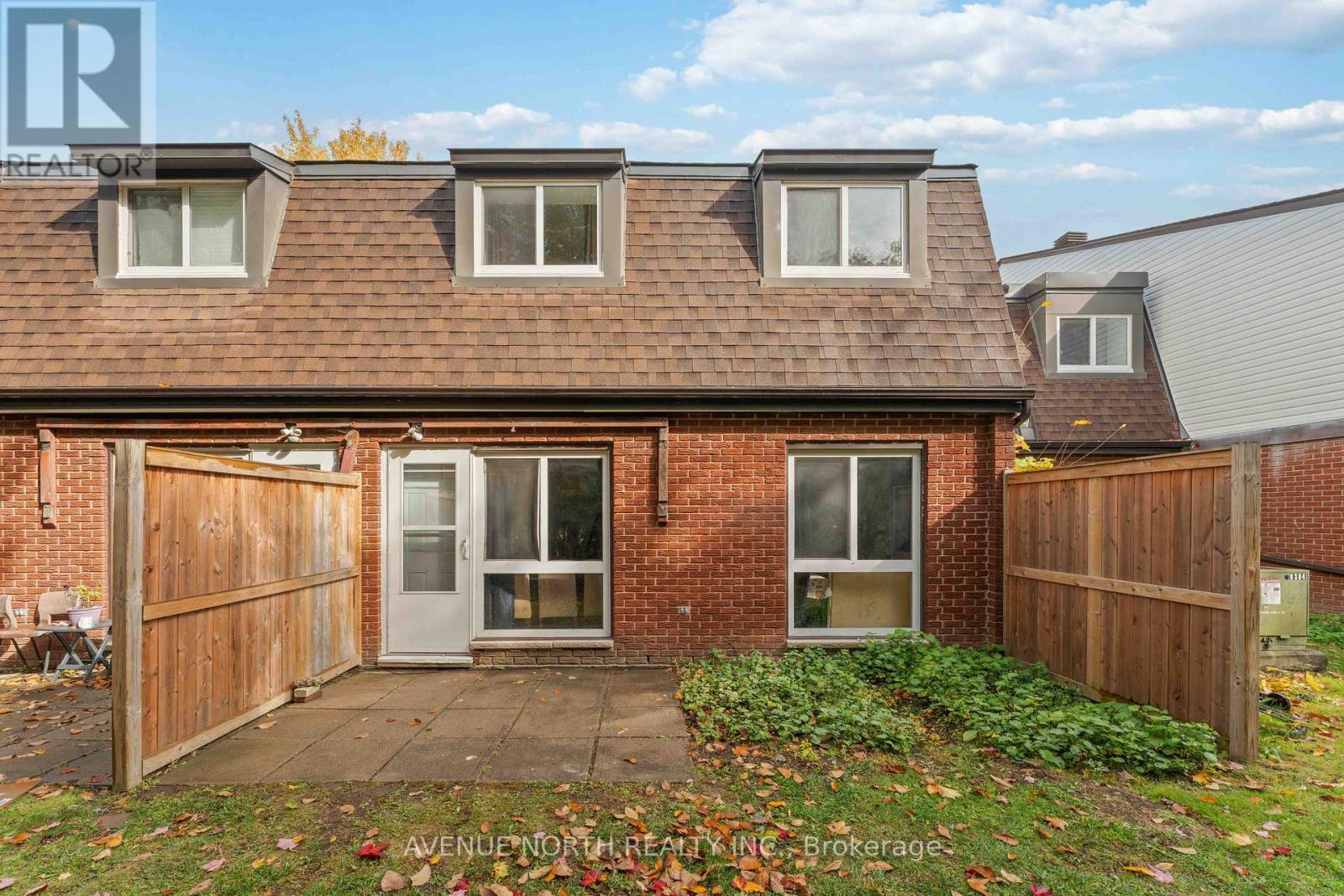 11K - 2080 OGILVIE ROAD, Ottawa, Ontario