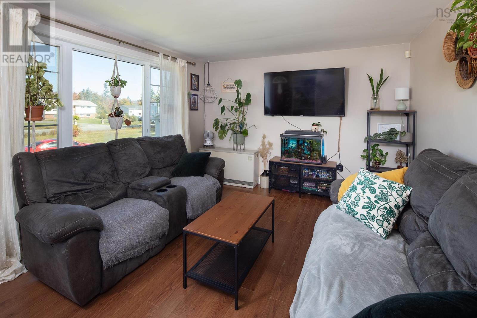 1114 Pockwock Road, Hammonds Plains, Nova Scotia  B4B 1P2 - Photo 13 - 202526713