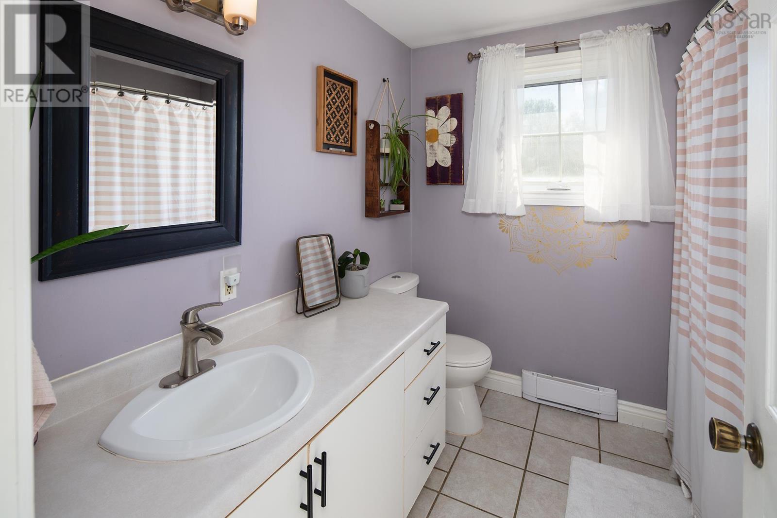 1114 Pockwock Road, Hammonds Plains, Nova Scotia  B4B 1P2 - Photo 20 - 202526713