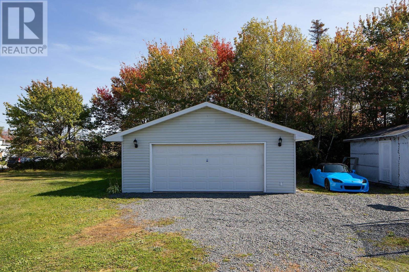 1114 Pockwock Road, Hammonds Plains, Nova Scotia  B4B 1P2 - Photo 8 - 202526713