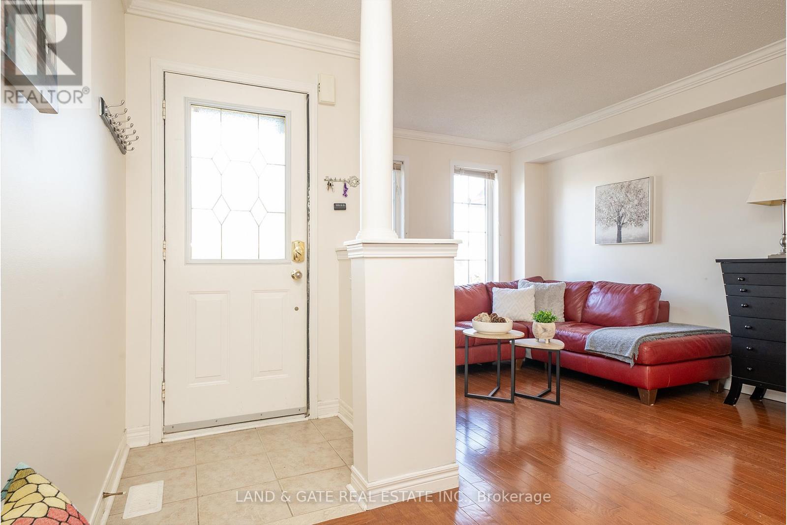 1389 Hancox Court, Peterborough, Ontario  K9K 2M1 - Photo 2 - X12485045