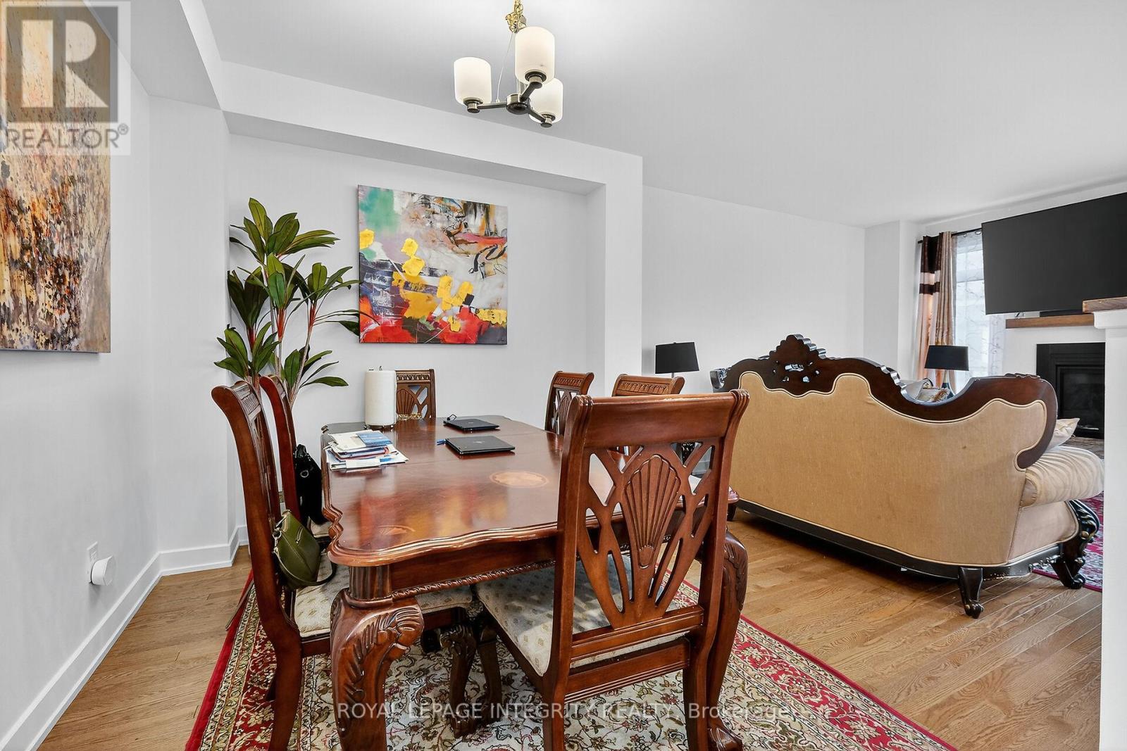 2025 Allegrini Terrace, Ottawa, Ontario  K2S 2S7 - Photo 8 - X12485048