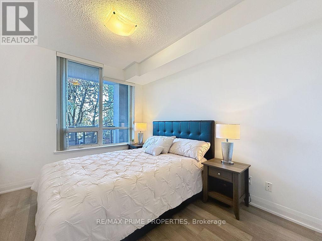 205 - 85 North Park Road, Vaughan, Ontario  L4J 0H9 - Photo 18 - N12483819
