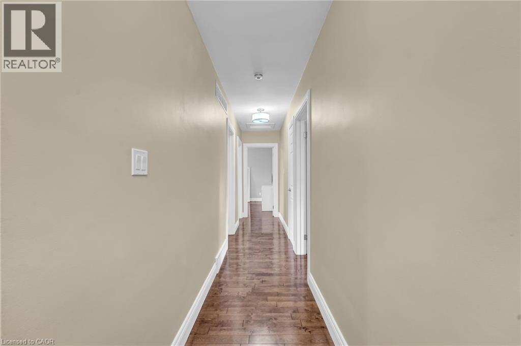 617 Scenic Drive, Hamilton, Ontario  L9C 1H2 - Photo 25 - 40738858