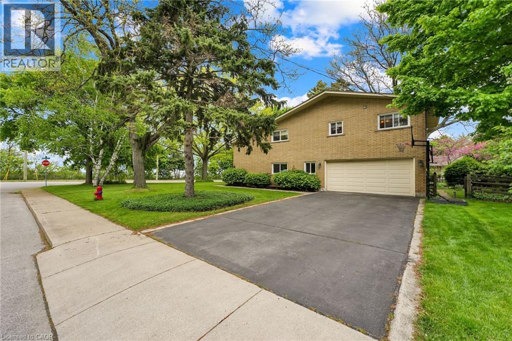 617 Scenic Drive, Hamilton, Ontario  L9C 1H2 - Photo 4 - 40738858