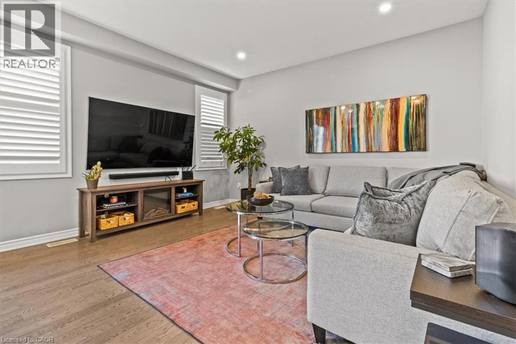 100 Celano Drive, Waterdown, Ontario  L8B 1V2 - Photo 17 - 40773532